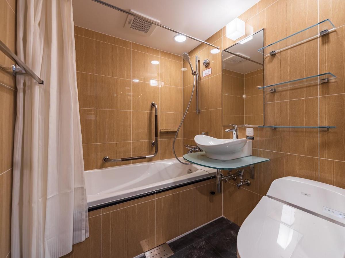 Apa Hotel Nishifunabashi Ekimae Екстер'єр фото